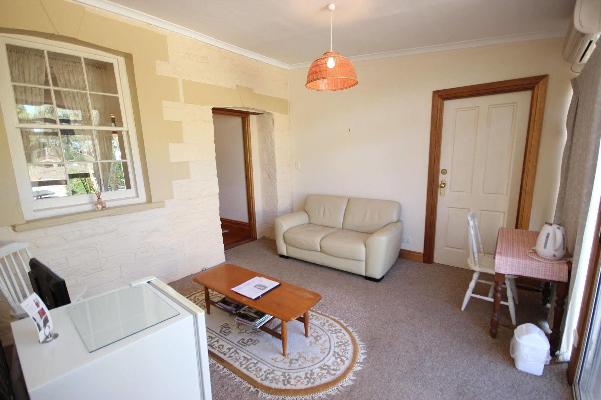Cape Jervis Accommodation & Caravan Park Yankalilla Exterior photo